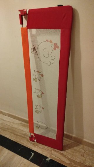 Barrera anticaídas para cama infantil