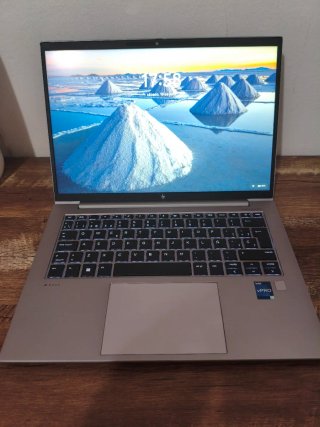 CHOLLO!! Portátil HP Zbook Firefly G10 I7 TÁCTIL