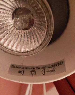Flexo/Lámpara de mesa gris y blanco