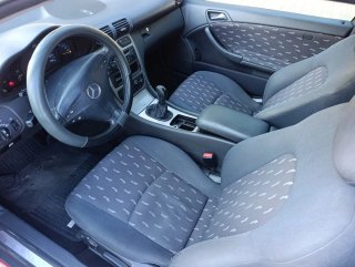 Mercedes-Benz Clase C 2004