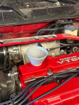 Embudo Aceite Honda Civic/Accord