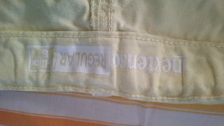 Pantalón corto de tela para niño