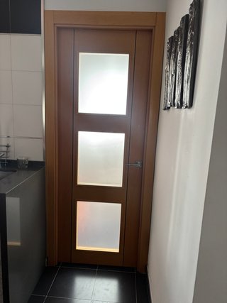 Puertas de madera crsital, 30euros unidad