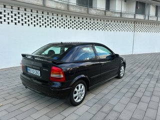 Opel Astra 2002