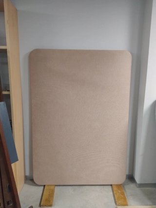 Base tapizada(somier) 135 cm beige tela con 4 pata