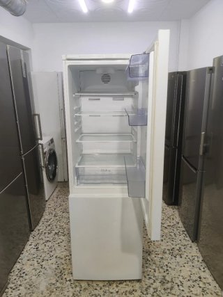 Nevera Beko Blanca