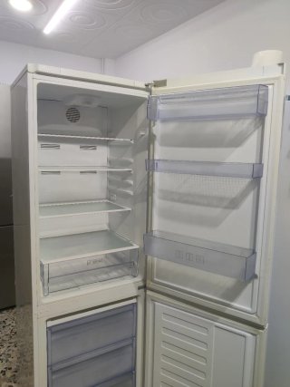 Nevera Beko Blanca