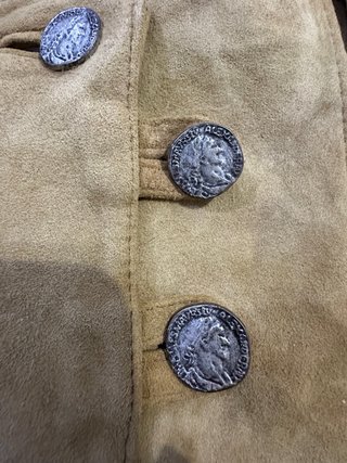 Falda short de piel marrón mirar las medidas