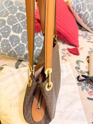 Bolso Michael Kors Marrón y Dorado
