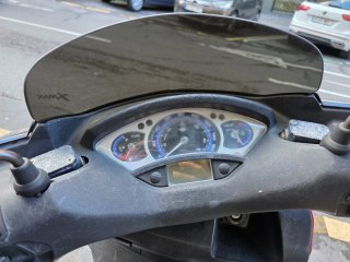 Yamaha Xmax 250 2005 Roja poco negociable