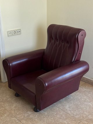 Sillón piel burdeos vintage