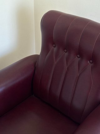 Sillón piel burdeos vintage