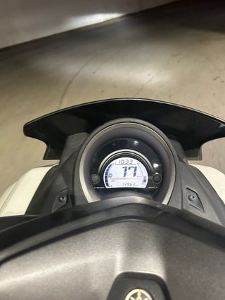 Yamaha Nmax 125cc - 15.000 km
