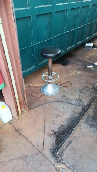 Taburete Alto Vintage Restaurado