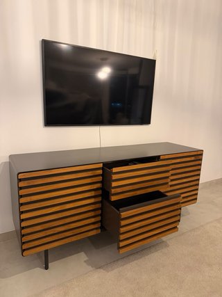 Aparador Diseño Madera y Negro 170cm