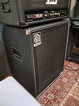 Ampeg 410 HLF Bajo