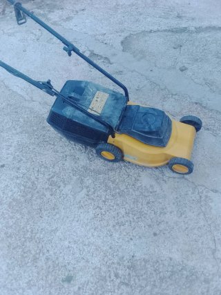 Cortacésped Eléctrico Amarillo
