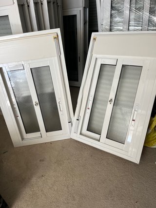 Ventana corredera con persiana