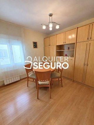 Piso en alquiler en Gamonal en Burgos