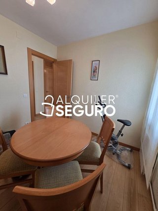 Piso en alquiler en Gamonal en Burgos