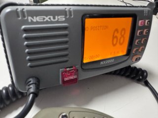 Radio Marina Nexus NX2000 con Micrófono
