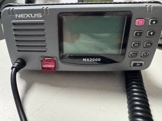 Radio Marina Nexus NX2000 con Micrófono