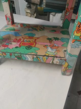 Cabecero y mesita infantil de tela