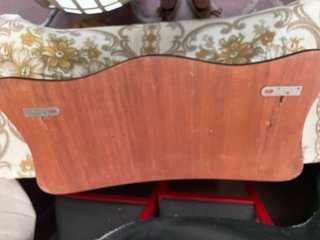 Perchero de madera con 4 ganchos