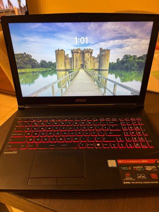 Portátil MSI Intel Core i7