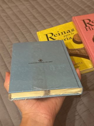 Lote de libros REINAS PARA LA HISTORIA