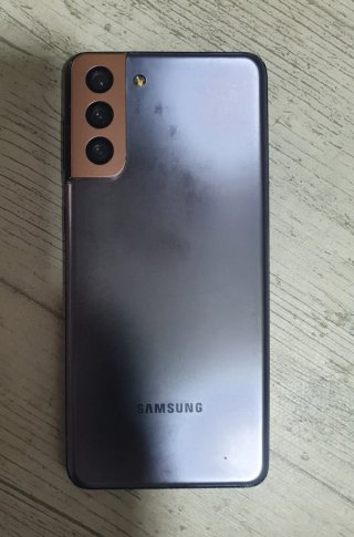 Samsung Galaxy S21+ Negro y Azul