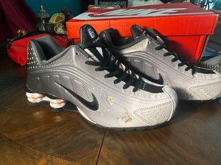 Nike Shox R4 Floral Rosa