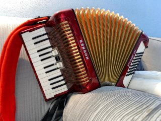 Acordeón Hohner Student VM 48 Bajos