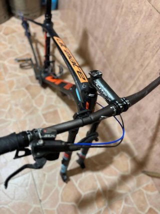 Bicicleta BH Fibra de Carbono