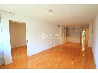 Piso en alquiler en Almagro en Madrid