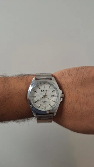 Reloj LEIX para hombre plateado Elegante y clásico