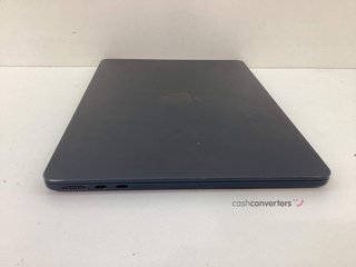 portatil apple apple macbook air m3 8-core 4.0 13 (8gpu) (2024) (a3113)