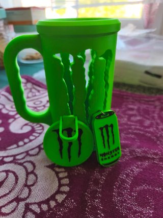 Porta Latas Monster 500ml Verde Claro