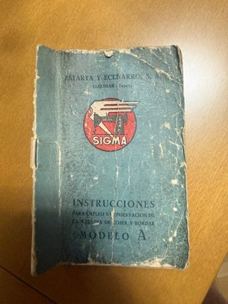 Máquina de coser SIGMA mod A