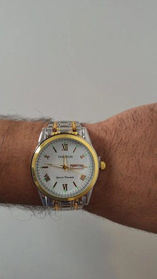 Reloj YASHIDUN dorado y plateado