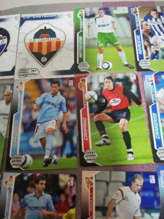 Lote 32 cromos Mega Crack 2005/2006