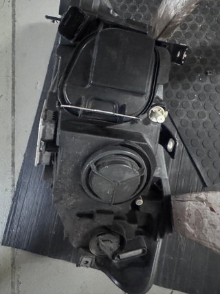 Faro BMW X1 (E84) Izquierdo y derecho