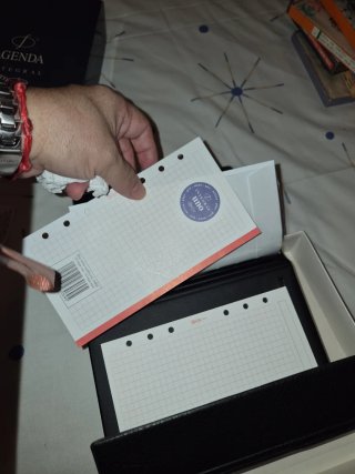 Agenda Miquel Rius negra