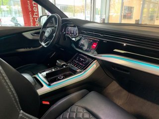 Audi Q8 50 TDI quattro Black Line Sline [FULL]
