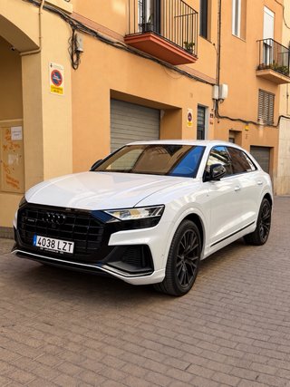 Audi Q8 50 TDI quattro Black Line Sline [FULL]