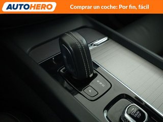 Volvo XC60 2.0 B4 Mild-Hybrid R Design 2WD