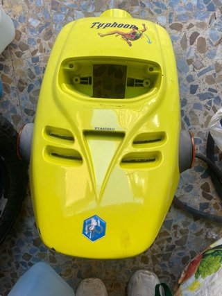 Carenado delantero Piaggio Typhoon y ruedas