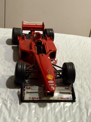 Ferrari F2000 Bburago 1:24