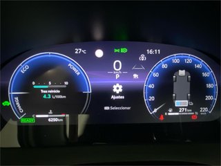 TOYOTA Yaris 130H 1.5 Style