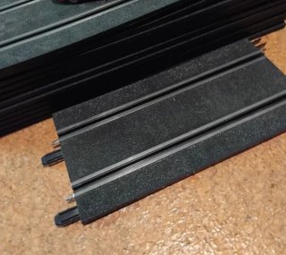 Lote 50 pistas Scalextric Compact